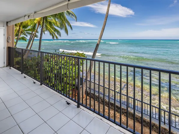 2987 Kalakaua Ave APT 205, Honolulu, HI 96815