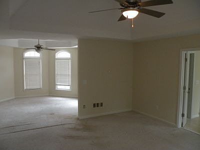 4th image of 4275 Meadow Vista Dr