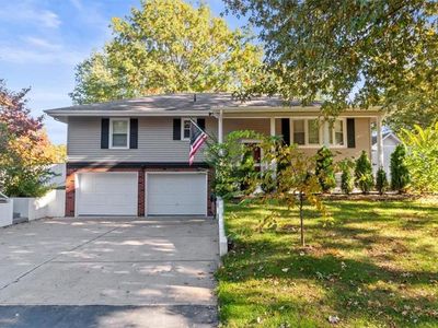 207 N Paul Dr, Sibley, MO, 64088