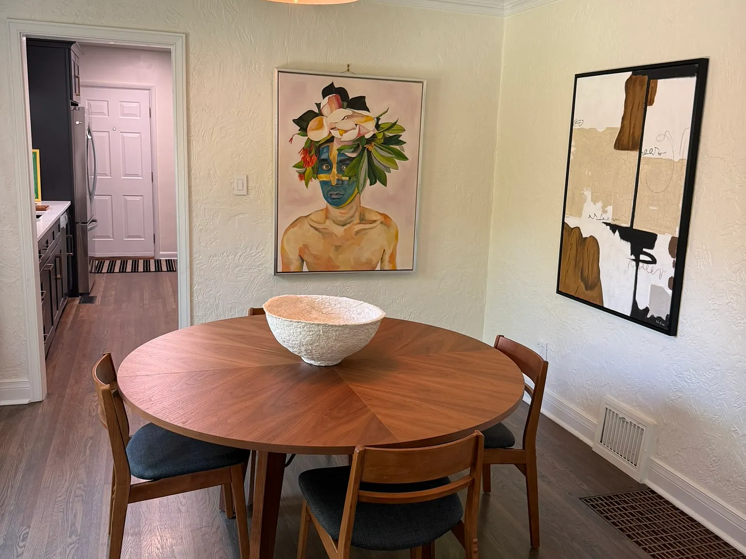 2 bed, 1272 sqft, $2,600 — Photo 4
