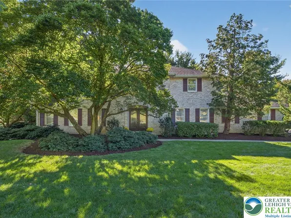 1830 Sherwood Rd, Allentown, PA 18103