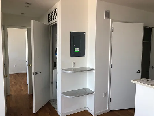 Sold by Bank Neary | media 6