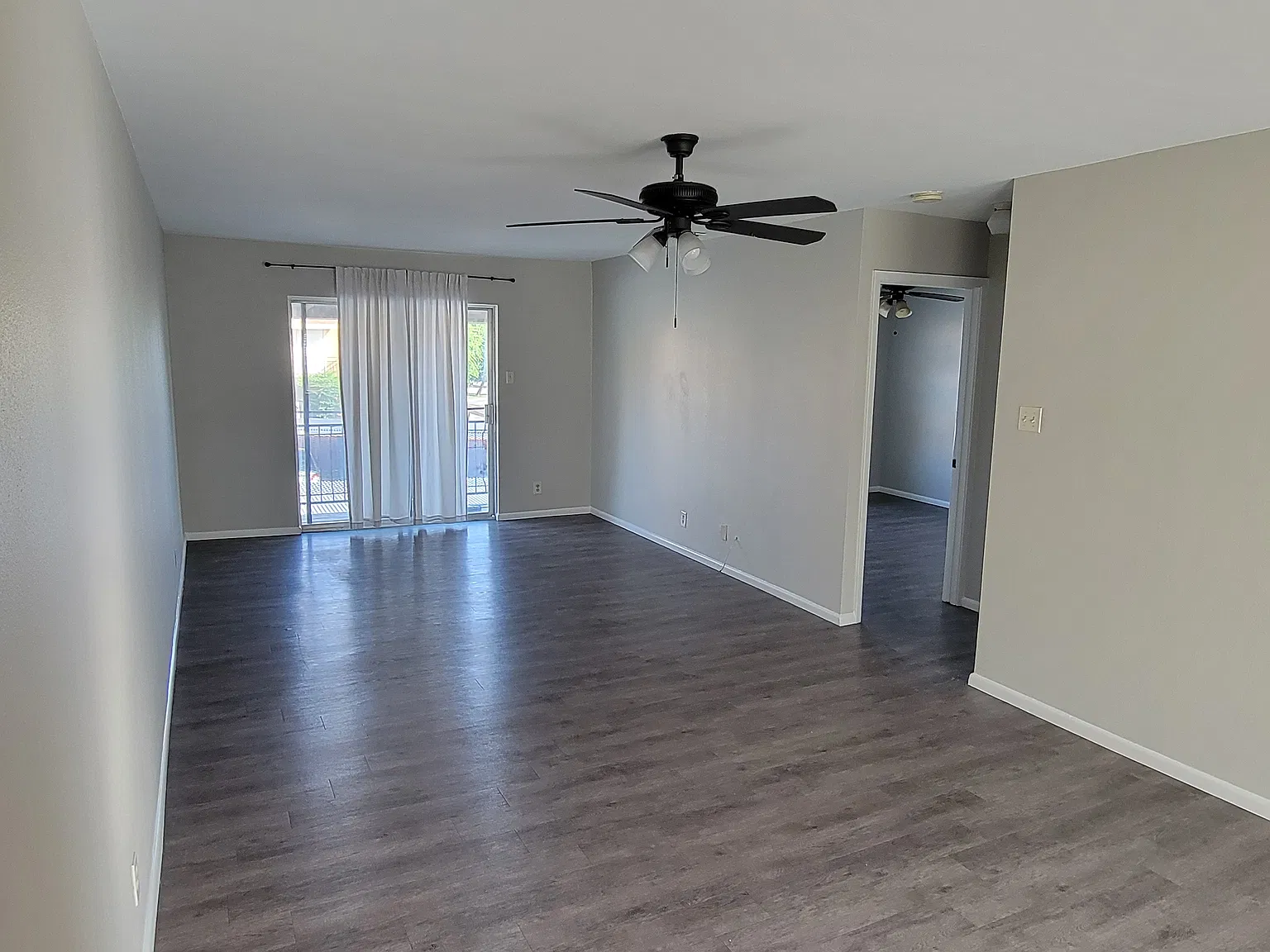 923 Vance Jackson Rd — Photo 3