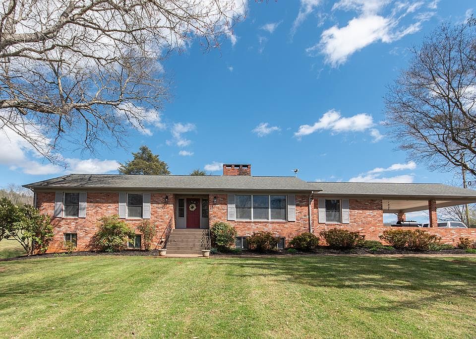 1st image of 39 Green Valley Dr