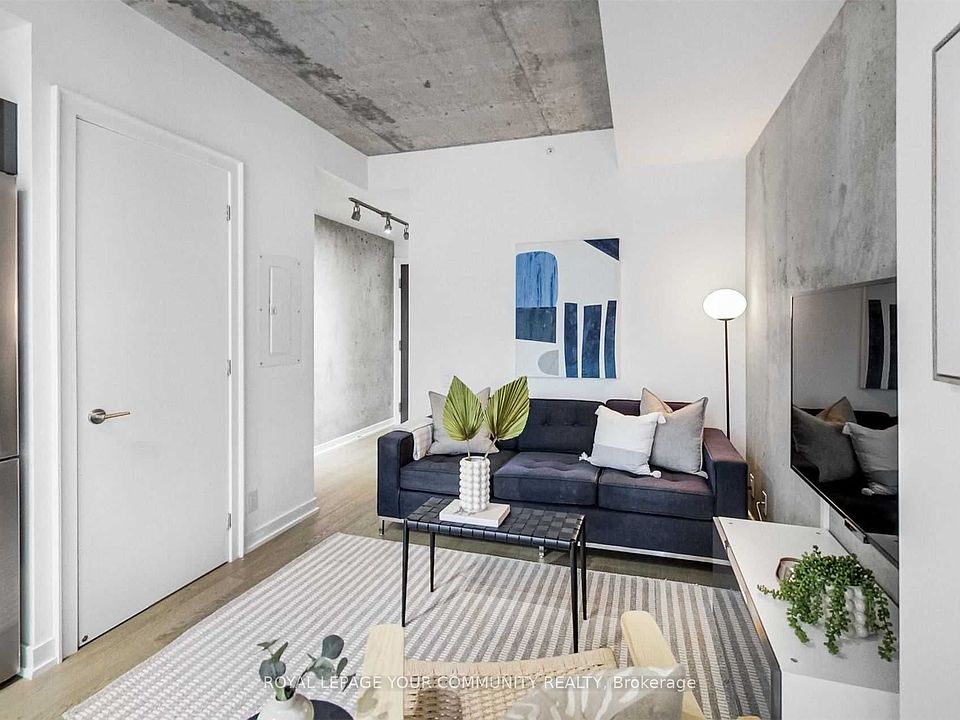 1st image of 11 Charlotte St #403