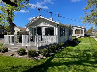 6366 W Houghton Lake Dr, Houghton Lake, MI 48629
