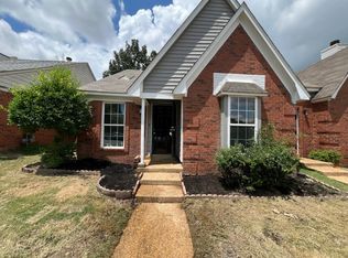 5878 Sunny Morning Dr, Memphis, TN 38141