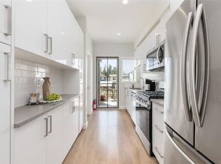 3351 Luxton Rd #405, Langford, BC