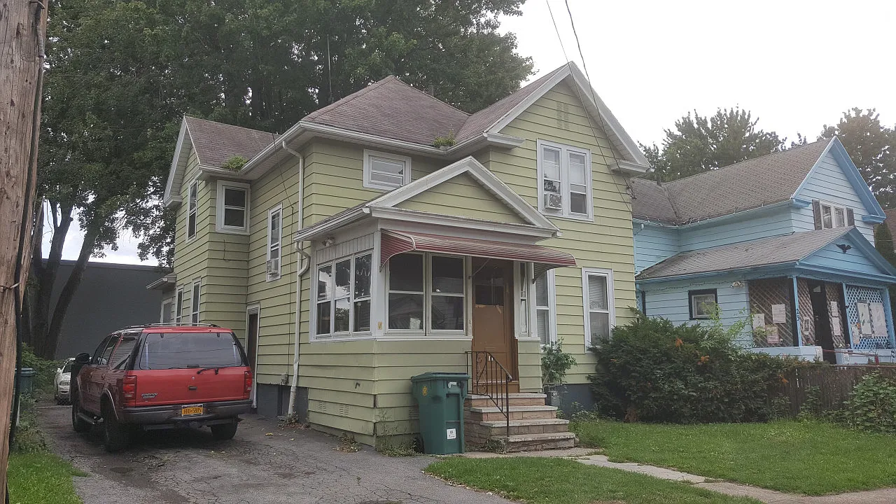 19 Potter St photo 1