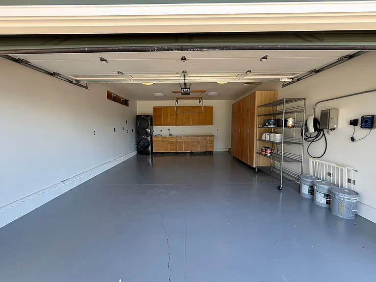 800 Buckland Ave — Photo 22