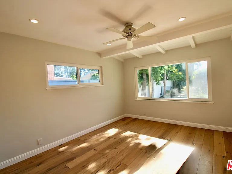 5415 Coldwater Canyon Ave — Photo 11
