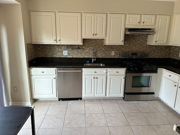 5th image of 10106 Ebenshire Ct