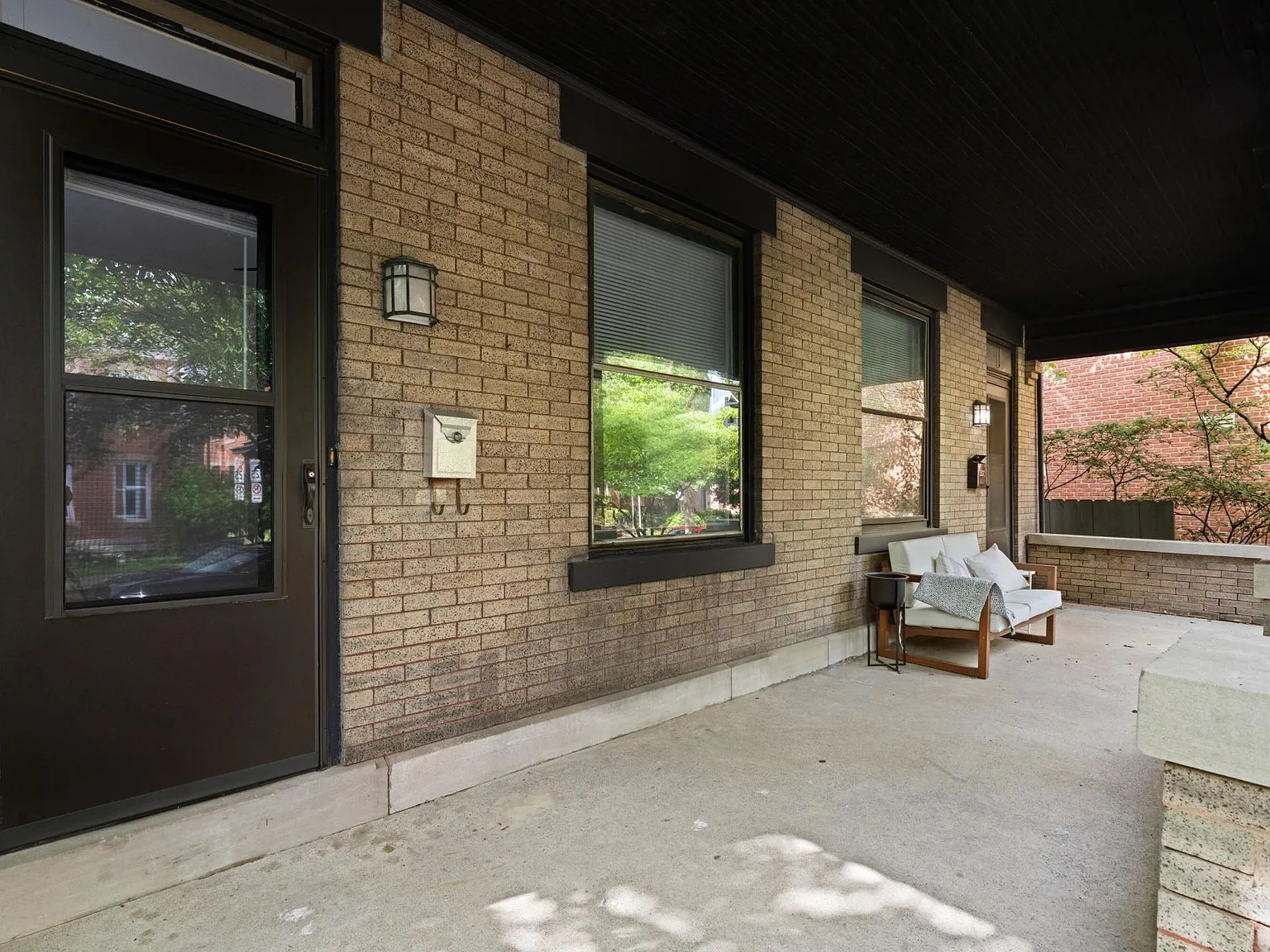 1 bed, 1.0 bath, 3144 sqft, $1,650 — Photo 3
