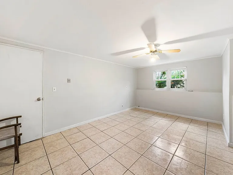 1641 Lenape Rd — Photo 24