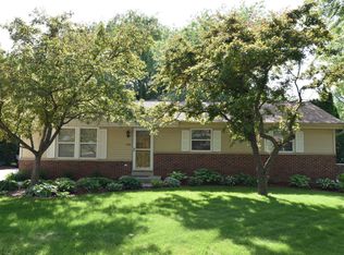 6033 N River Trail Dr, Milwaukee, WI 53225