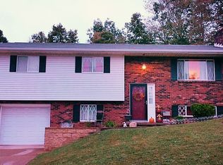 5303 Wedgebrook Ln, Charleston, WV 25313