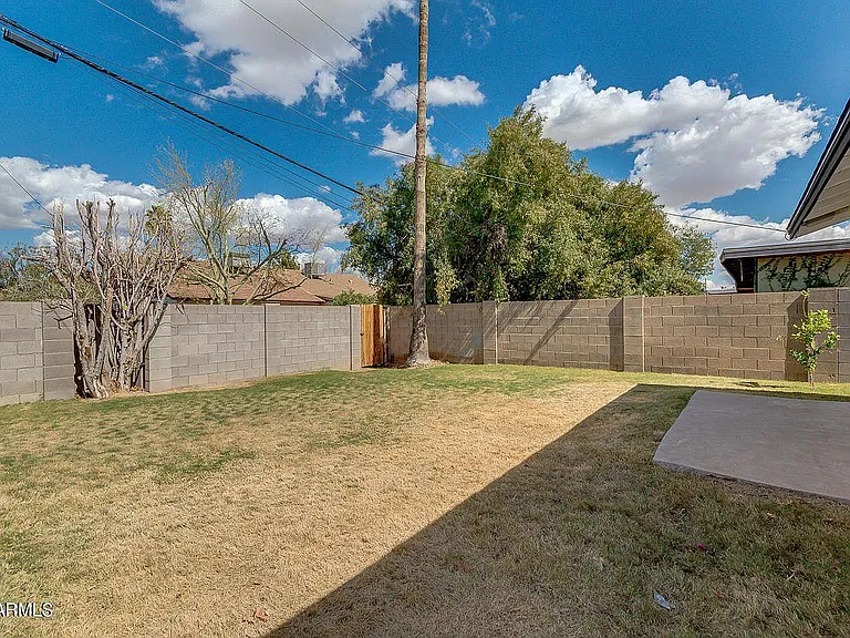 1424 E Broadmor Dr — Photo 29