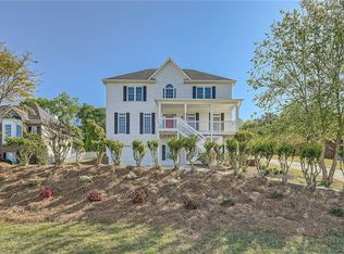 6384 S Creek Ct, Flowery Branch, GA 30542
