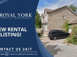 6653 Mockingbird Ln, Mississauga, ON L5N5K2