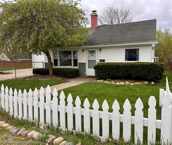 1125 E Commerce St, Milford, MI, 48381