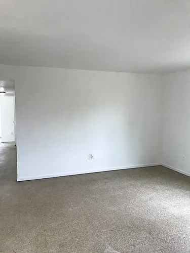 323 Magnolia St #101 Photo 1