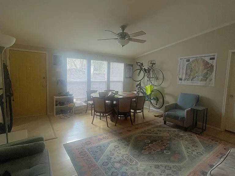 1410 Harvey St #A — Photo 25