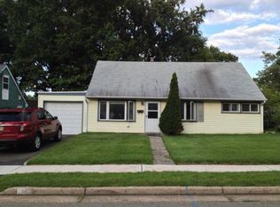 56 Ashley Rd, Edison, NJ 08817
