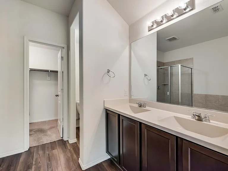 1540 Acmite Ave — Photo 11