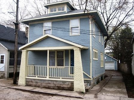 HOME WITH CHARACTER