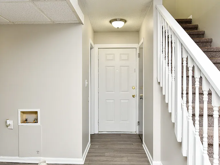 Entry Way Entry Way