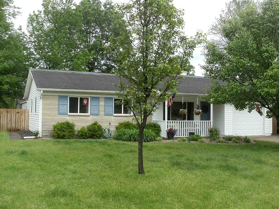 1st image of 541 S Village Dr
