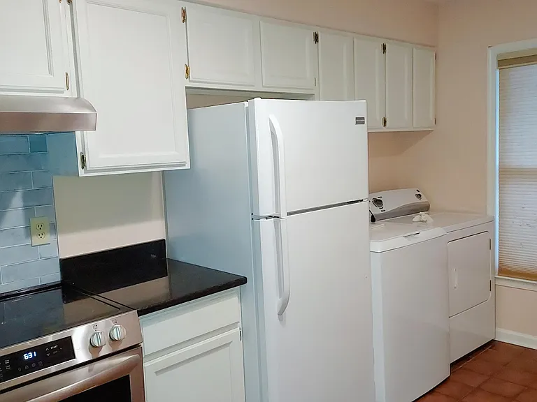 875 Martin Luther King Jr Blvd #15 — Photo 8