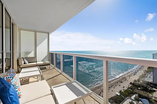 1830 S Ocean Dr #2703 Photo 1