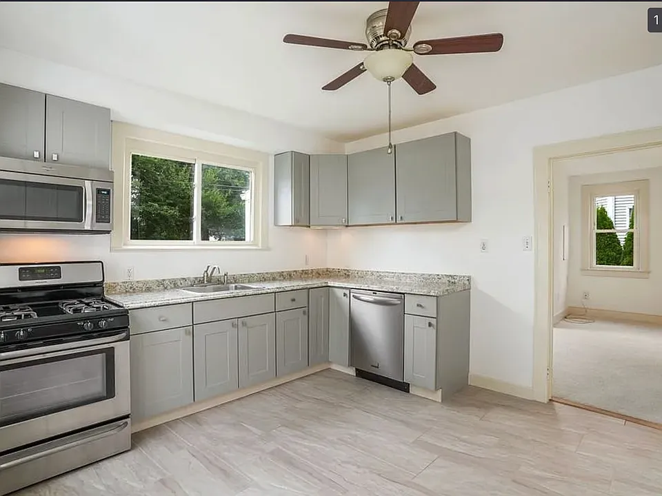 103 Grant St #103