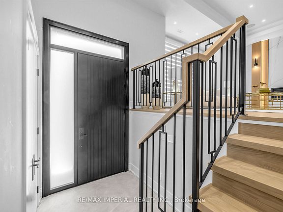 5th image of 68 Lynnhaven Rd