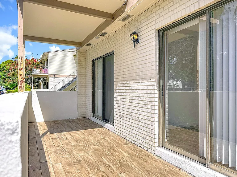 5977 Village Cir #5977 — Photo 12