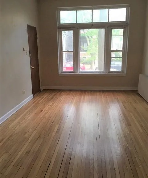 3246 N Seminary Ave #1F — Photo 2