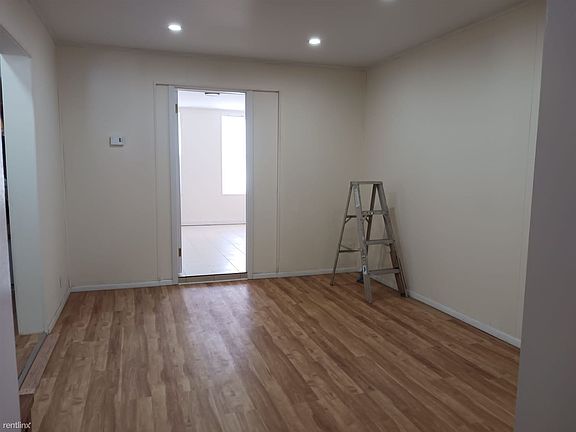 7d6b0321-b2ef-4c0d-b4e3-8d57ca3a1d09