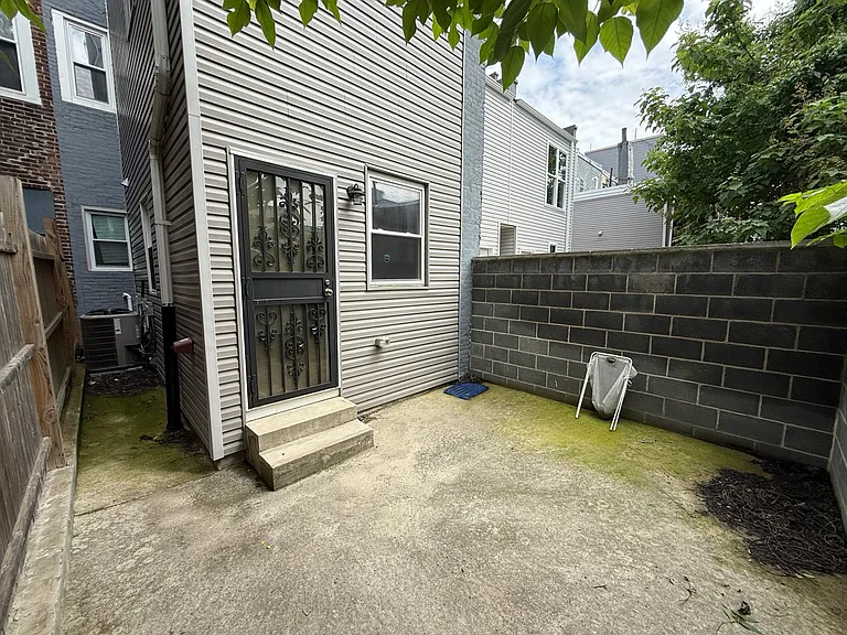 2128 N 9th St #1 — Photo 7
