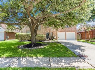 16107 Affirmed Way, Friendswood, TX 77546