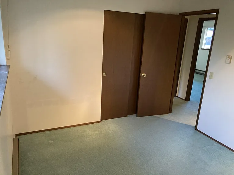 1018 Olympus Ave — Photo 11