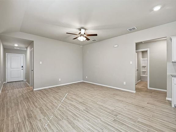 2nd image of 134 Gerber Ln #134