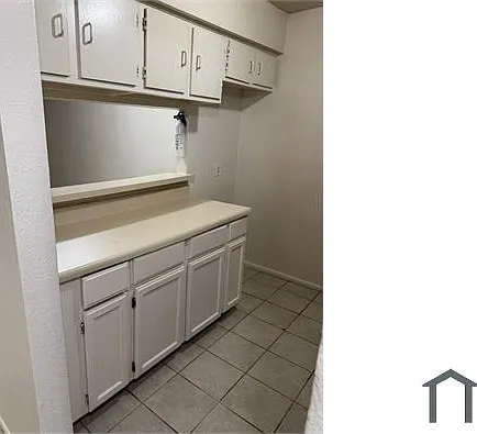 1557 Abbey Rd #D — Photo 6