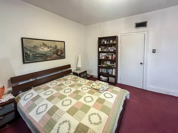 38 Van Reypen Street image 7 of 20