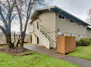2042 W 14th Pl, Eugene, OR 97402