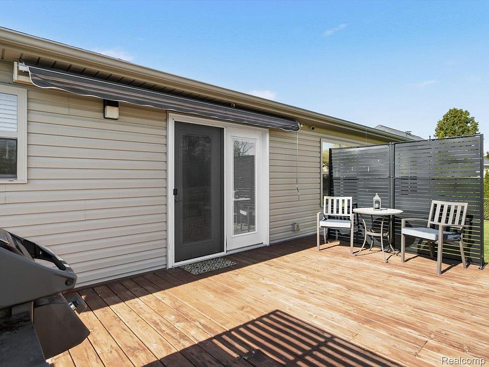 55 Rella Rae Ave, photo 30