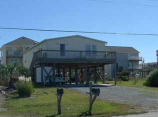 3210 Island Dr, North Topsail Beach, NC 28460