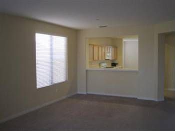 2nd image of 2731 Kingfisher Ln