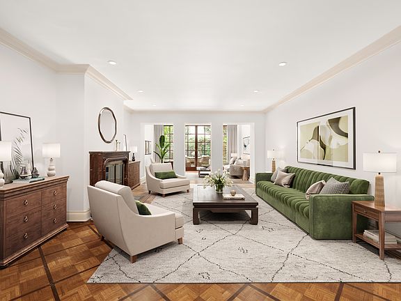 4th image of 162 E 63rd St #Townhouse