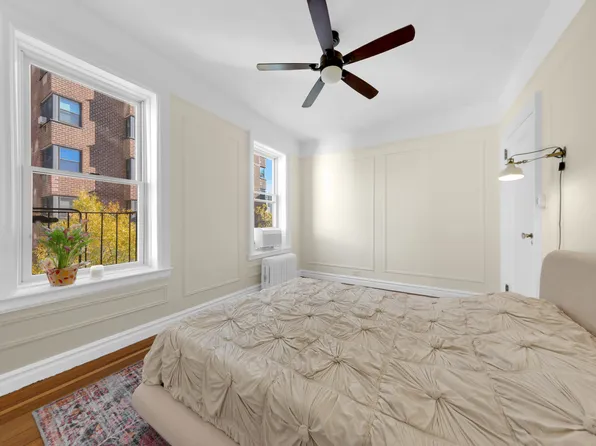 57 West 93rd Street image 5 of 7